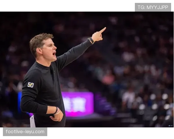 雷吉纳主帅精妙战术调整助球队持续高光表现