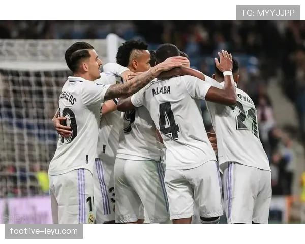 埃尔切点球英雄再现神勇，助球队逆转取胜