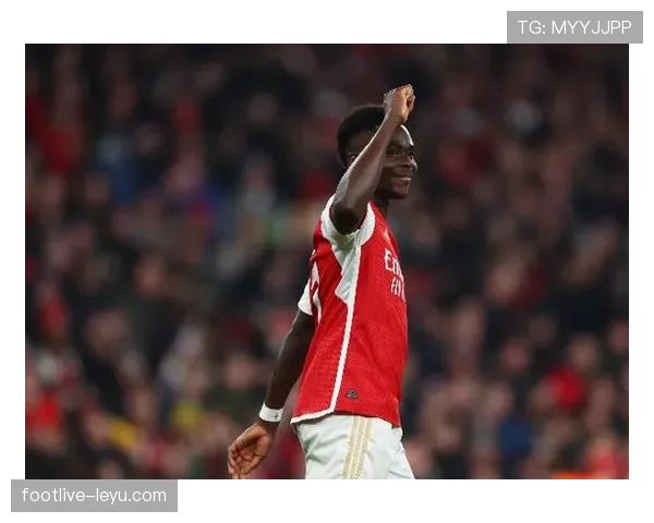 英格兰队新一代边锋萨卡