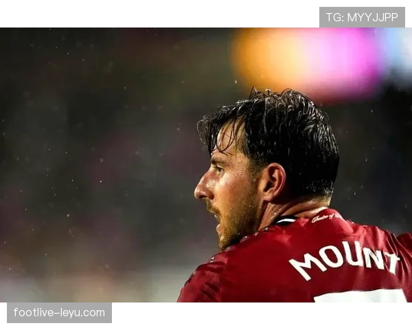 曼联进攻组织混乱问题持续显现，对球队赛季走势形成制约